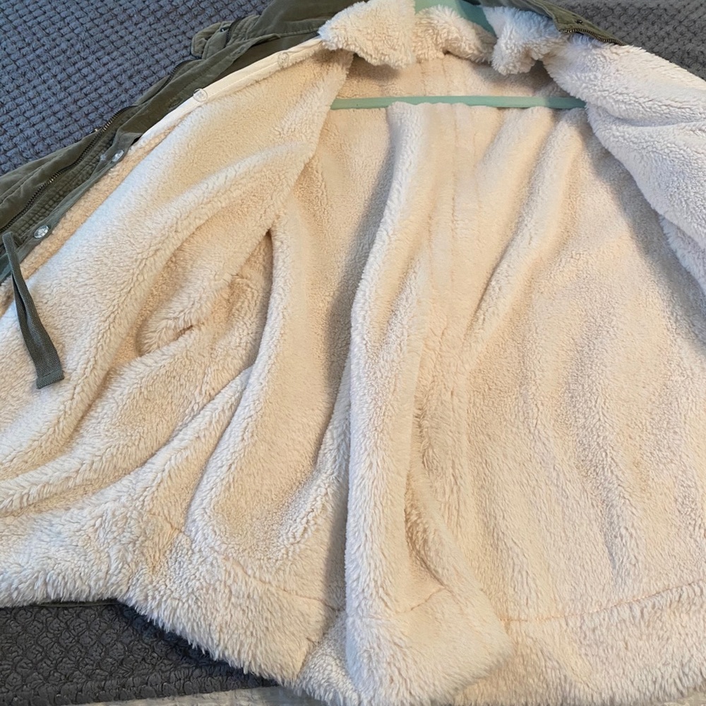 Jacket - Picture 2 of 5